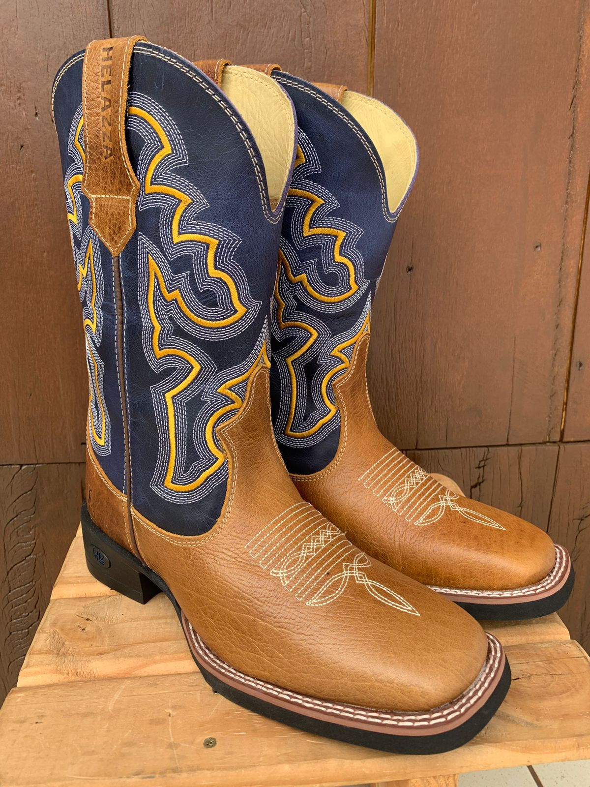 Bota helazza online